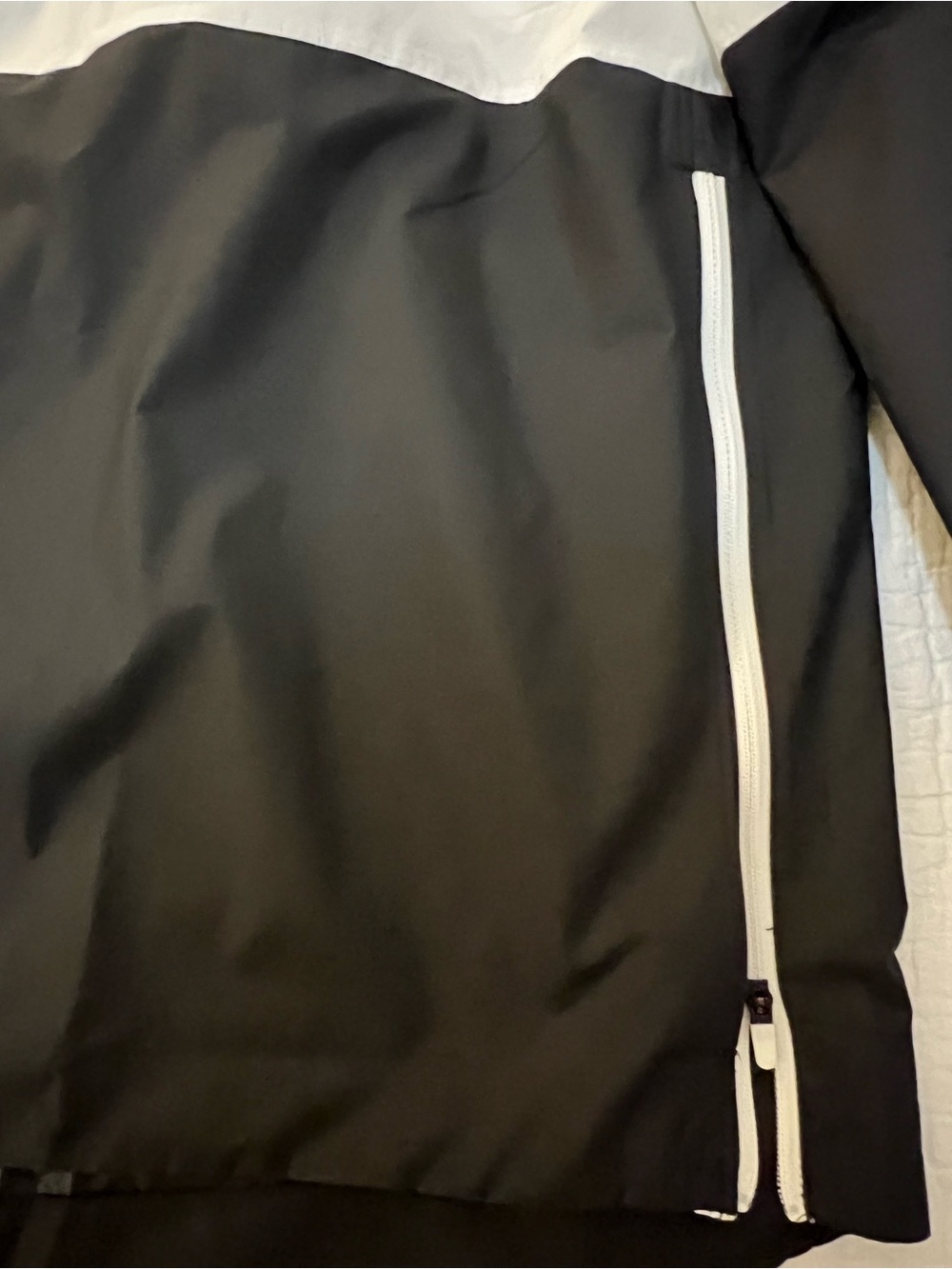 Nike Men’s White and Black Slick Pullover Size XXL - Perfect For Big & Tall - Picture 10 of 15